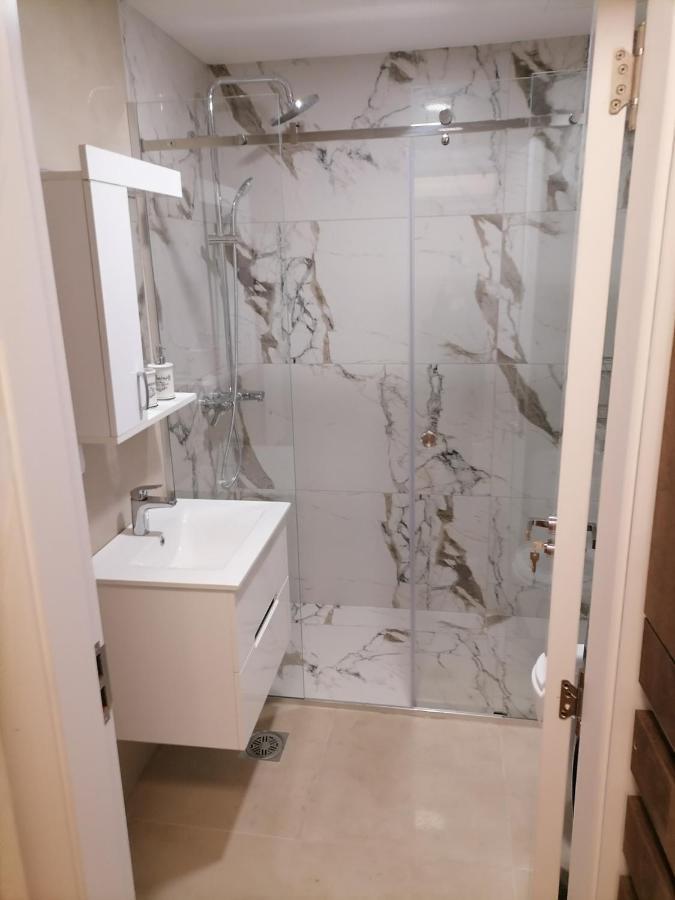 Apartman Ana Nis Exterior photo